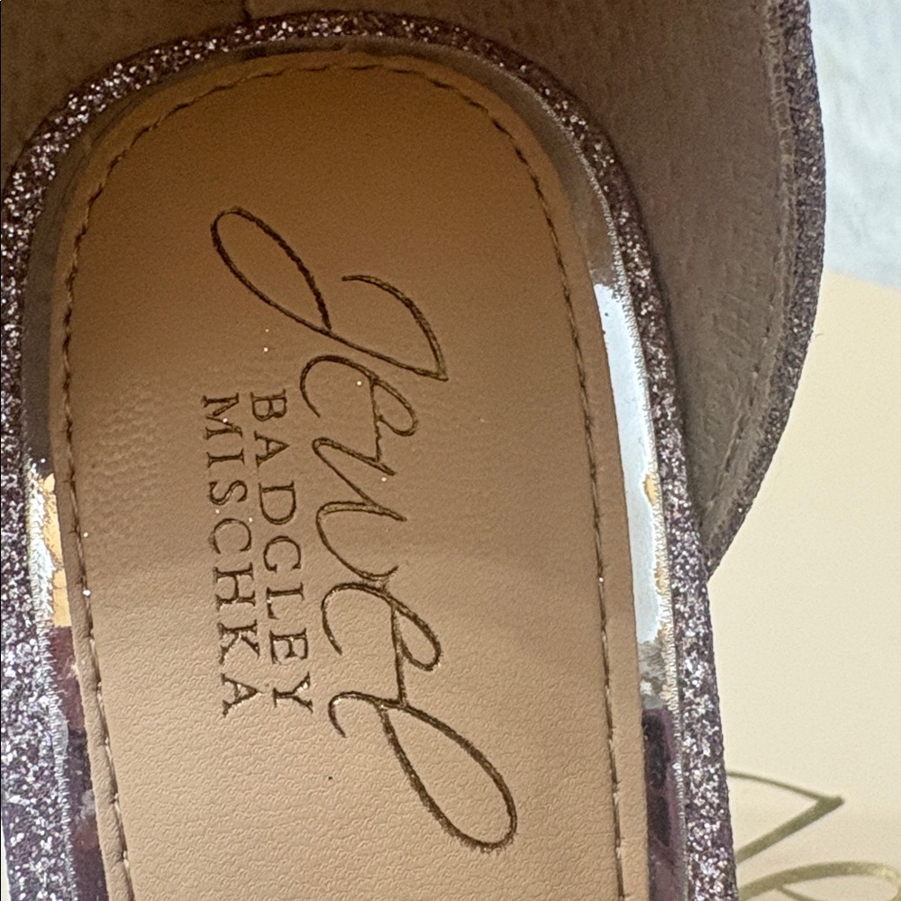 NEW In Box Jewel Badgley Mischka Purple Lilac Glitter Diana Strappy Heels Size 7 - Picture 4 of 16